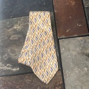 Rey’s & Lockwood for Nordstrom tie tan, blue‎ geometric pattern 100% silk